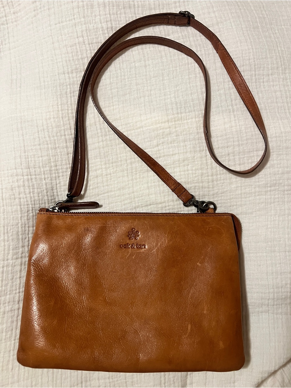 Oak & Tan Cognac Leather Crossbody Bag